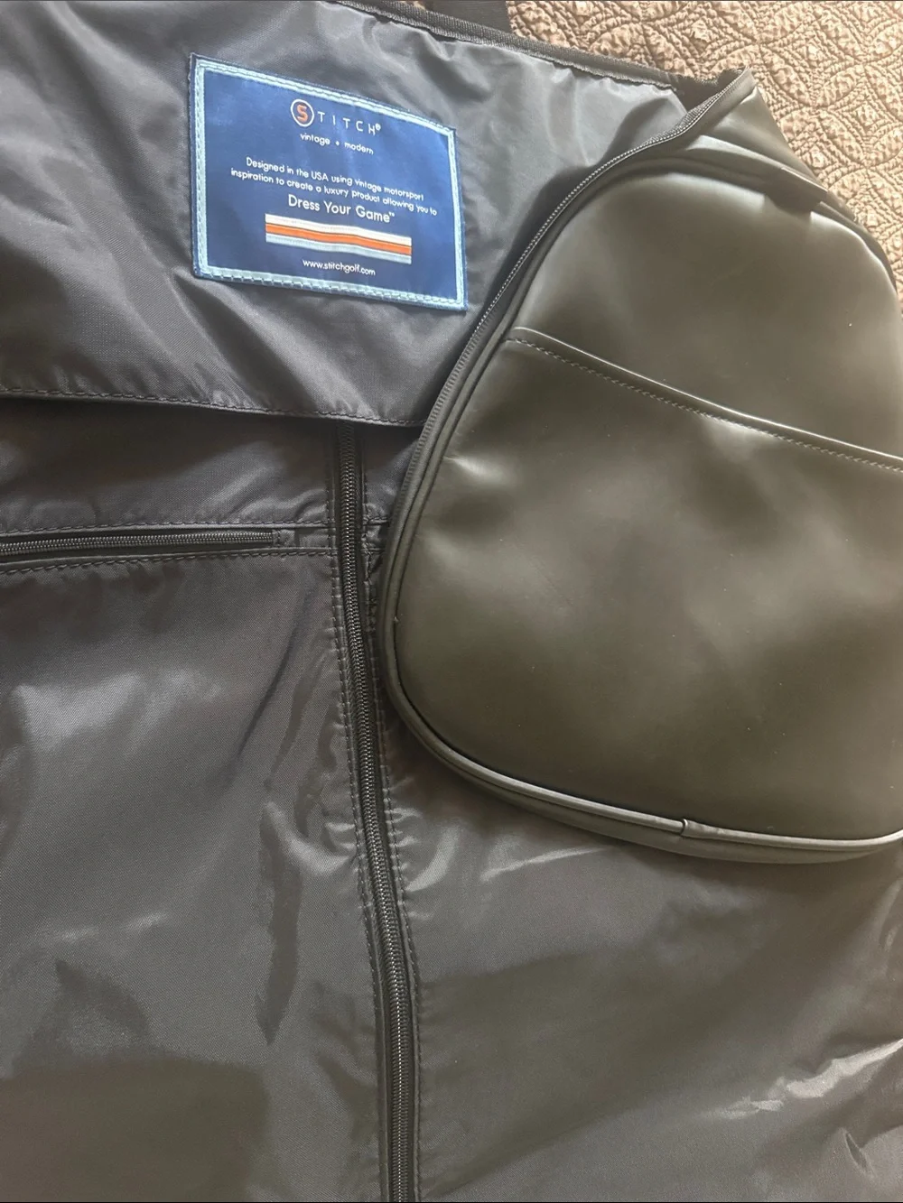 STITCH Golf Ultimate Garment Bag UGB Black The Paintbrush 2-in-1 Duffle EUC Suit